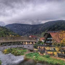 Coole Holzbrücke in Forbach