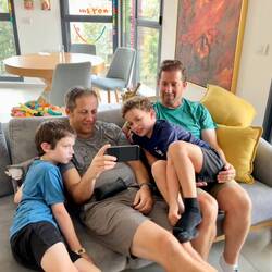facetiming with Ethan, Izzy, Aunt Mimi & Lucy