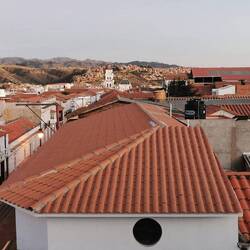 Ussicht vo euser Hotel-Terrasse uf Sucre