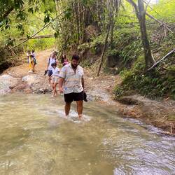 Vi er ved at blive gode til at krydse floder