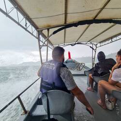 Eine Bootsfahrt die ist lustig...