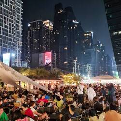 big city life 🥰 Night Market Jodd Fairs