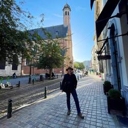 Near Molenbeek-Saint-Jean