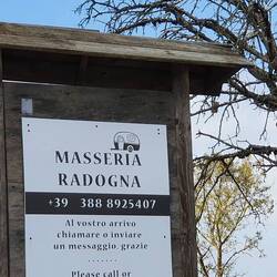 Die Einfahrt zum Stellplatz