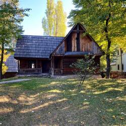 House 1927; 2 levels - lower for the animals, upper for the family