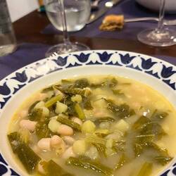 Galician bean soup
