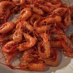 Mini shrimp in some yummy sauce