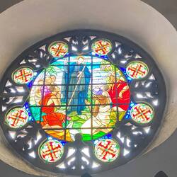 Mosaik med Pedro Claver der hjælper slaverne