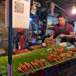 Lecker Hähnchen und Pork Spieße für 25cent