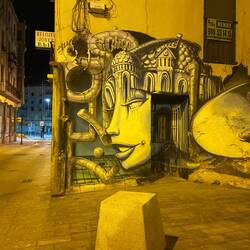 Zamora seems to have a strong mural culture-pics from this morning