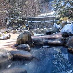 תמונה של האונסן בחורף מגוגל