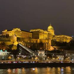 Buda Castle at night