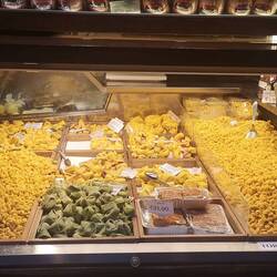 Tortellini, Tortelloni, Tortelli, Capelletti