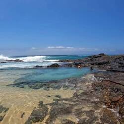 Calm Champagne pools