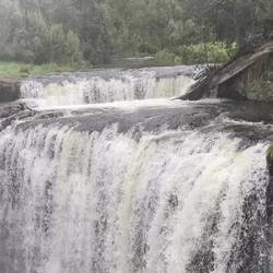 Guide Falls.