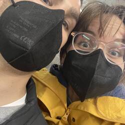 Im Innenbereich wird konsequent Maske getragen