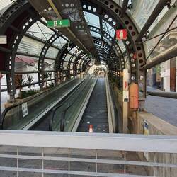 Fußgängertransportband