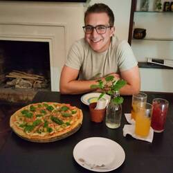 Hallo vegane Pizza, hallo neue Frisur...