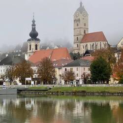 Steiner Tor, the town gate, and the Gothic Piarist Church.