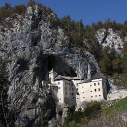 Höhlenburg Predjama