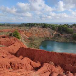 Cave de bauxite