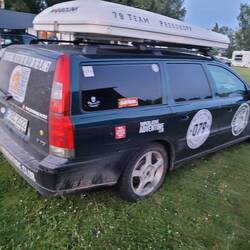 Jetzt sieht er so langsam aus wie ein Rallyeauto