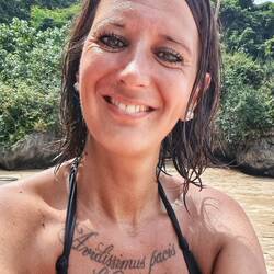 Happy Beach Girl!! 👙 🏖