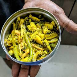 Selbst eingelegter bitterer Kürbis