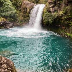 erster kleiner Wasserfall