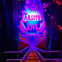 Coole Bar - sehr zu empfehlen!