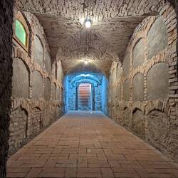 Biserica din Deal Crypt