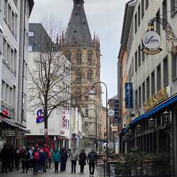 The Rathaus [City Hall]
