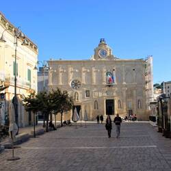 Piazza Giovanni Pascoli