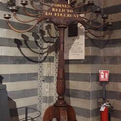 Welch ein Kerzenständer