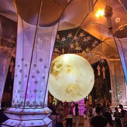 Es wird schon aufgebaut