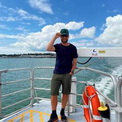 Traversée en ferry depuis Devonport pour rejoindre Auckland CBD.