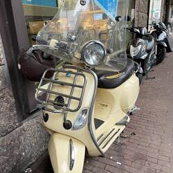 Would love a Vespa one day!