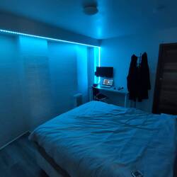 On pimpe un peu a notre goût la chambre