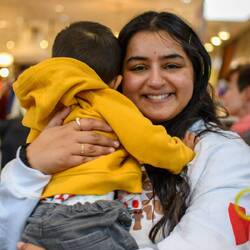 My friend from university, Divya (and child) / Meine Freundin von der Uni, Divya (und Kind)