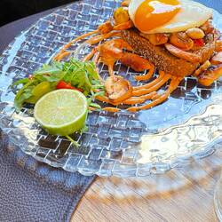 Brigitte had an open sandwich of sautéed mushrooms, garlic and salad