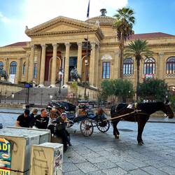Teatro Massimo vid Piazza Verdi