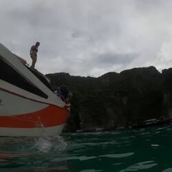 Jordan loving diving tho