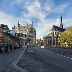 Saint Peter's Church (right) & Tafelrond Hotel (left)