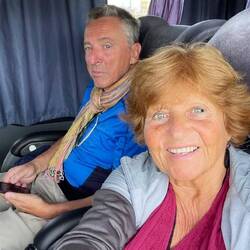 Wir sitzen! Und schon wird es kalt!