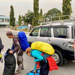 Am Flughafen von Pokhara