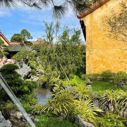 Wunderschöne Parkanlage