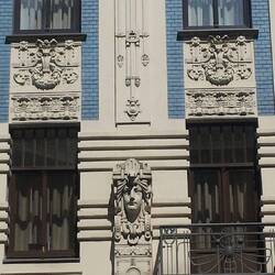 𝑨𝒓𝒕 𝑵𝒐𝒖𝒗𝒆𝒂𝒖