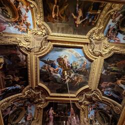 Ceiling of the Mercury room