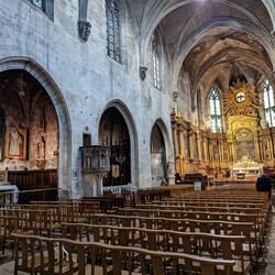 Basilique Saint-Pierre interior