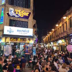 Beer street by night